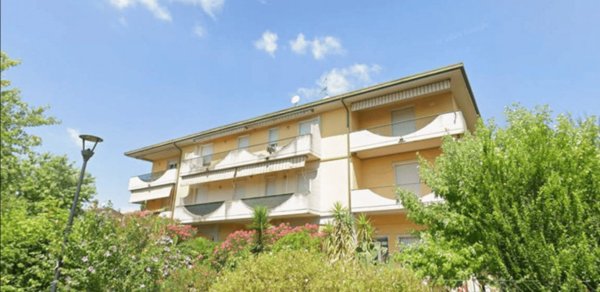 appartamento in vendita a Lonato del Garda in zona Lido