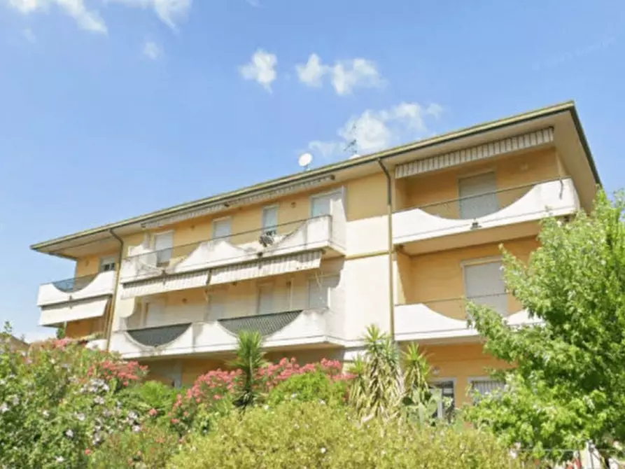 appartamento in vendita a Lonato del Garda in zona Lido