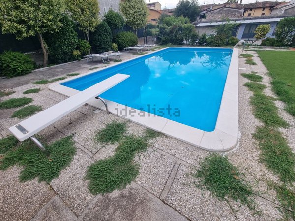 appartamento in vendita a Lonato del Garda in zona Lido