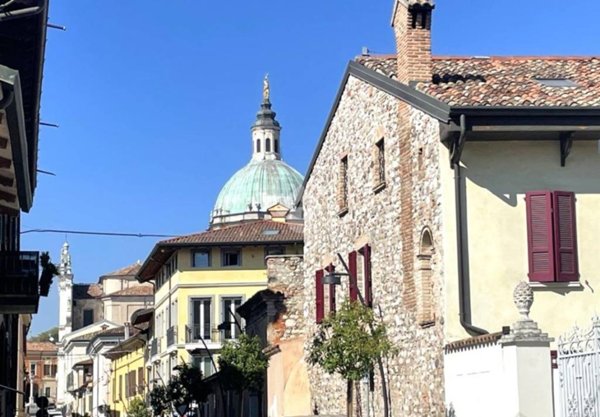 appartamento in vendita a Lonato del Garda in zona Lido