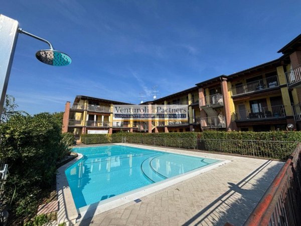 appartamento in vendita a Lonato del Garda in zona Bettola