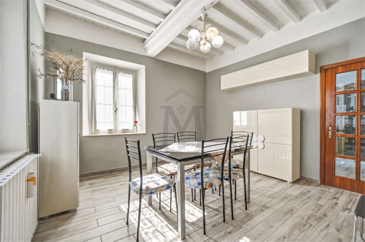 casa indipendente in vendita a Lonato del Garda in zona San Polo