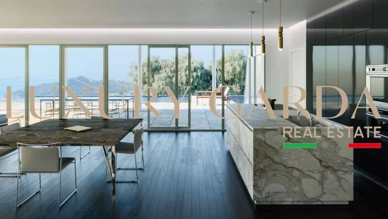 casa indipendente in vendita a Lonato del Garda in zona Barcuzzi