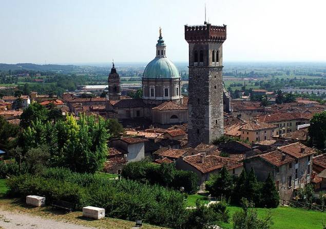 appartamento in vendita a Lonato del Garda in zona Lido