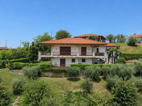 casa indipendente in vendita a Lonato del Garda