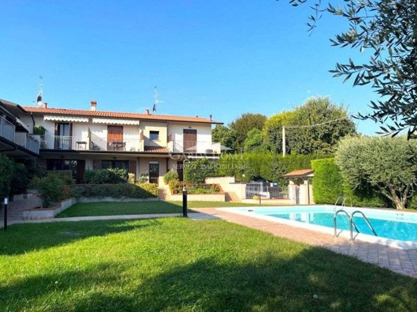 appartamento in vendita a Lonato del Garda in zona Barcuzzi