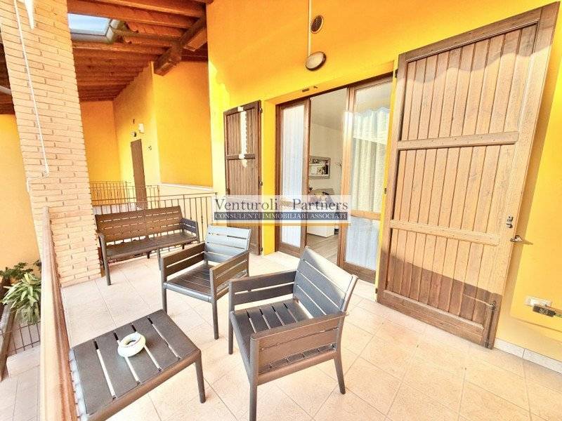 appartamento in vendita a Lonato del Garda in zona Lido
