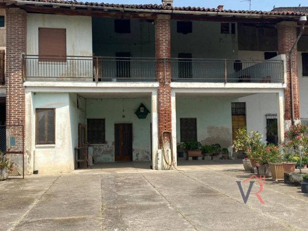 casa indipendente in vendita a Longhena