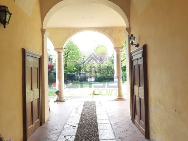 casa indipendente in vendita a Longhena