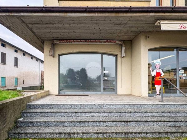 negozio in vendita a Longhena