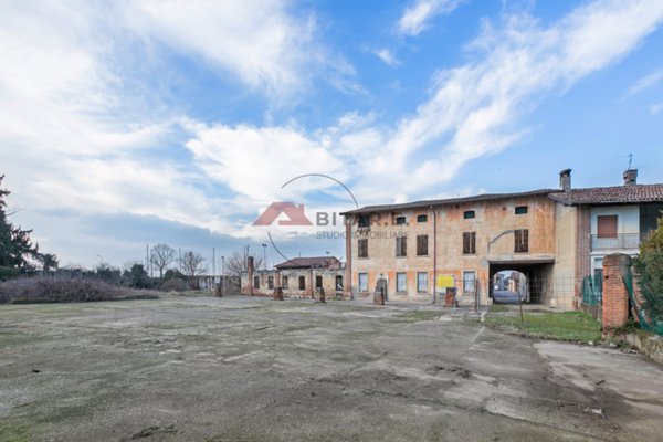 casa indipendente in vendita a Longhena