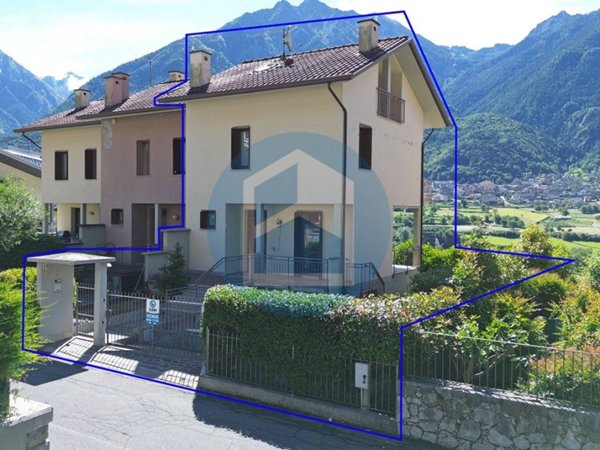 casa indipendente in vendita a Losine