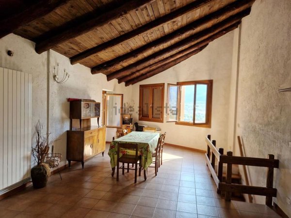 appartamento in vendita a Losine