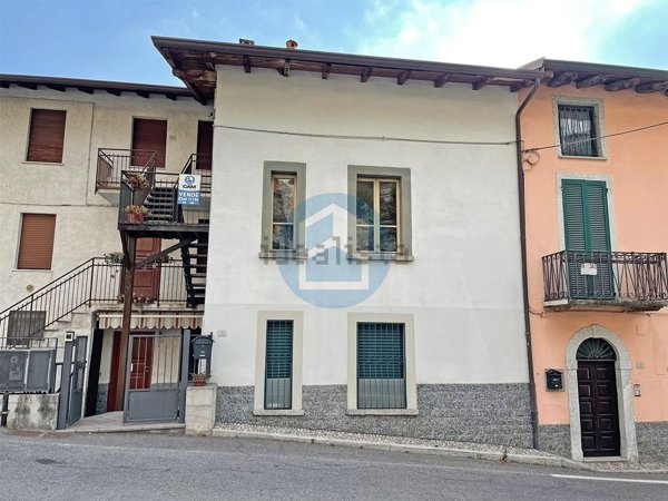 appartamento in vendita a Losine