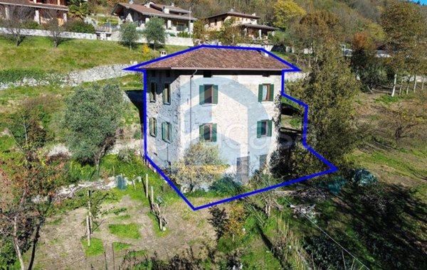 casa indipendente in vendita a Losine