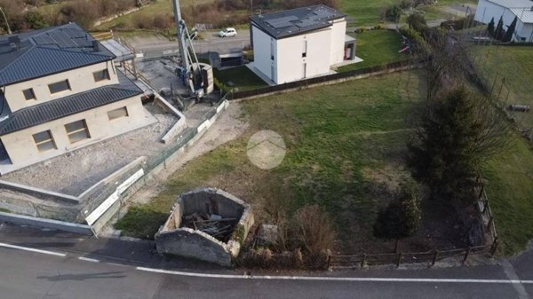 casa indipendente in vendita a Losine