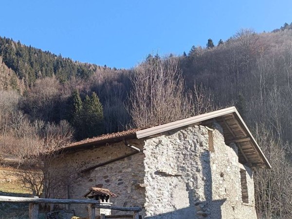 appartamento in vendita a Lozio in zona Sommaprada