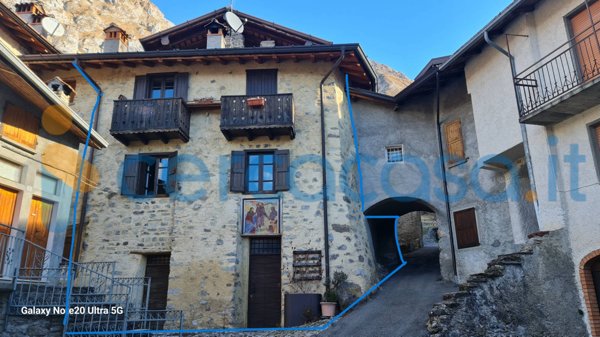 appartamento in vendita a Lozio in zona Sommaprada