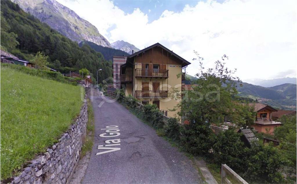 appartamento in vendita a Lozio