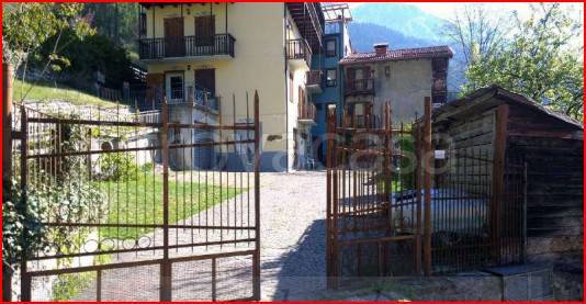 appartamento in vendita a Lozio