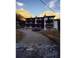 appartamento in vendita a Lozio