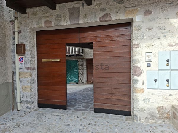 appartamento in vendita a Lozio in zona Villa