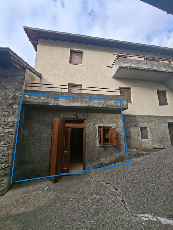 appartamento in vendita a Lozio in zona Villa