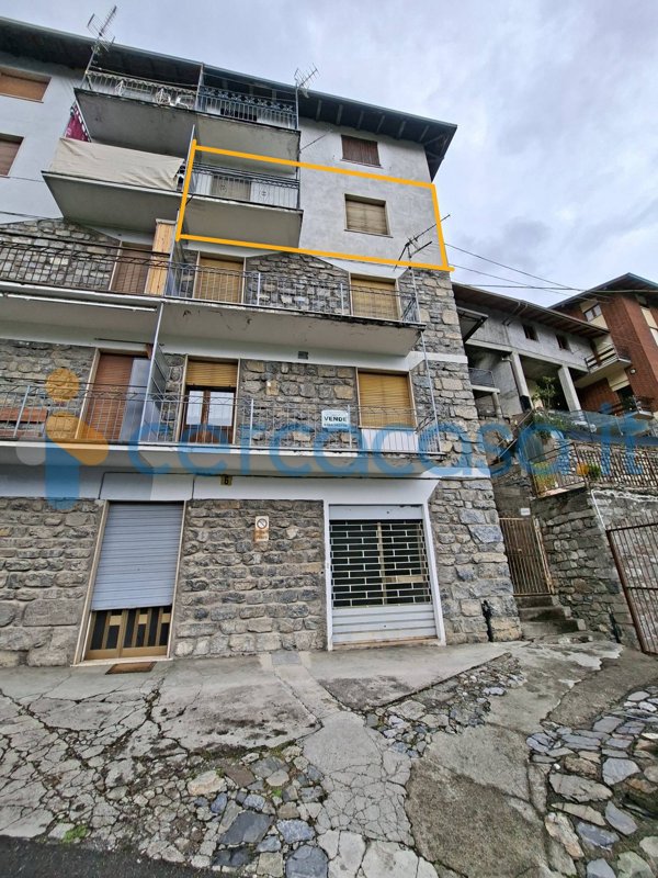 appartamento in vendita a Lozio in zona Villa