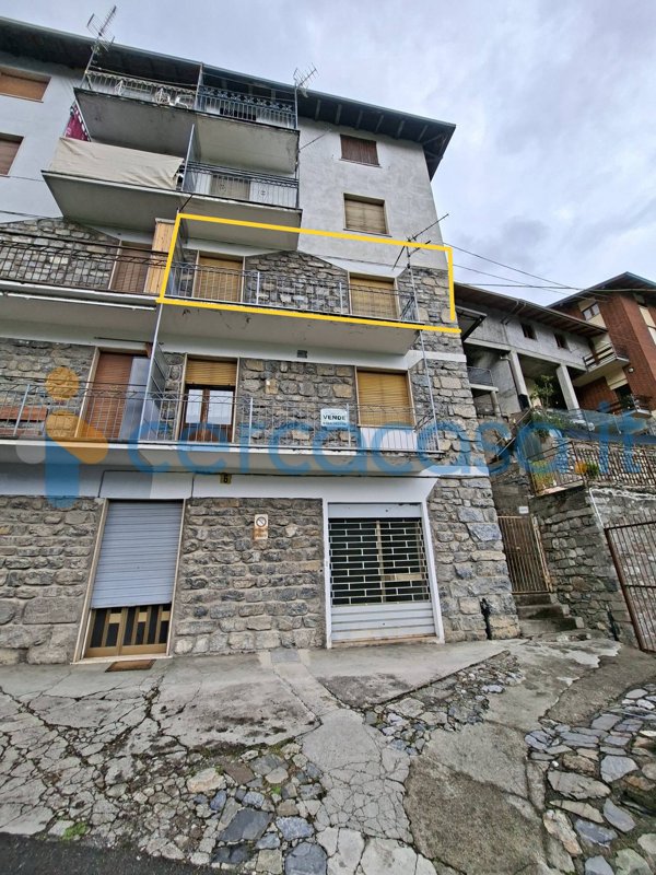 appartamento in vendita a Lozio in zona Villa