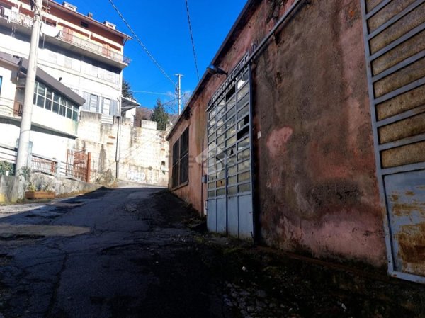 ufficio in vendita a Lumezzane in zona San Sebastiano