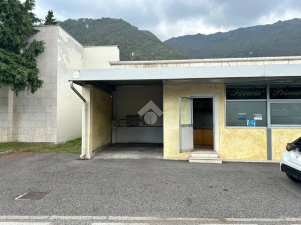 negozio in vendita a Lumezzane in zona San Sebastiano