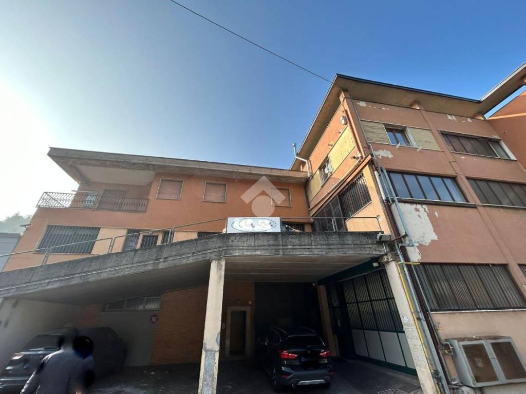ufficio in vendita a Lumezzane in zona San Sebastiano