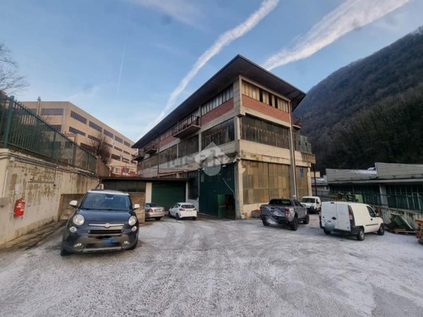 capannone in vendita a Lumezzane