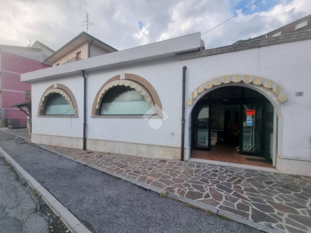 negozio in vendita a Lumezzane in zona San Sebastiano