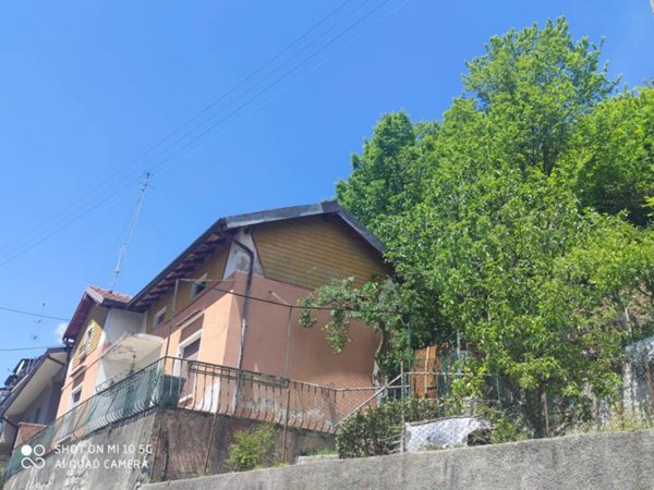 casa indipendente in vendita a Lumezzane in zona San Sebastiano