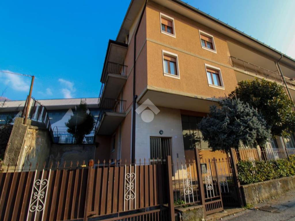appartamento in vendita a Lumezzane in zona San Sebastiano