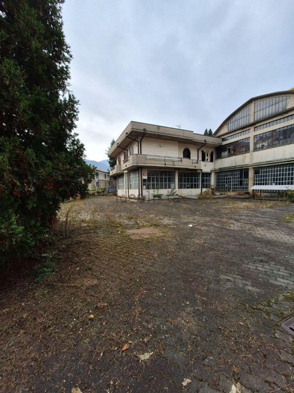 locale di sgombero in vendita a Lumezzane