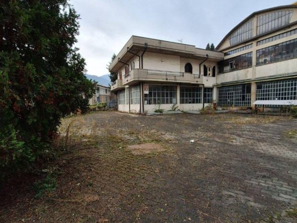 locale commerciale in vendita a Lumezzane in zona San Sebastiano