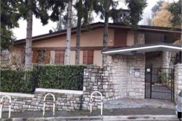casa indipendente in vendita a Lumezzane in zona San Sebastiano