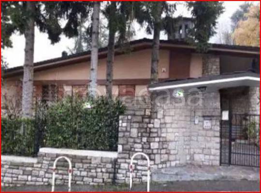 casa indipendente in vendita a Lumezzane in zona San Sebastiano