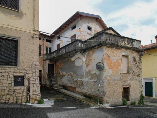 casa indipendente in vendita a Lumezzane in zona San Sebastiano
