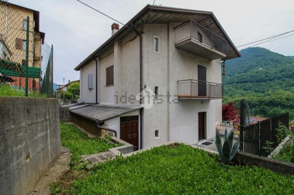 casa indipendente in vendita a Lumezzane in zona San Sebastiano