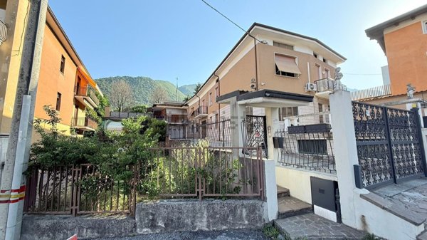 casa indipendente in vendita a Lumezzane in zona San Sebastiano