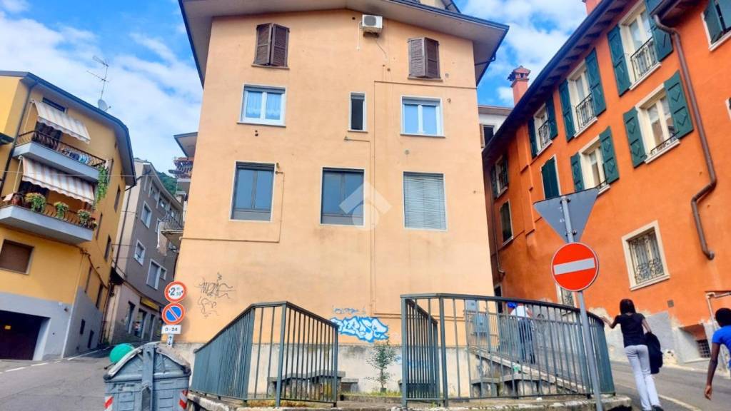 negozio in vendita a Lumezzane in zona San Sebastiano