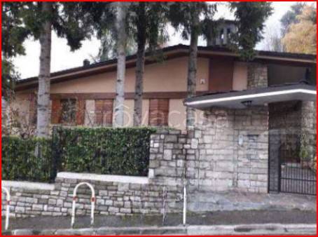 casa indipendente in vendita a Lumezzane in zona San Sebastiano
