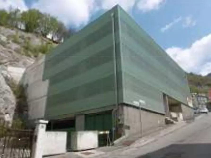 intera palazzina in vendita a Lumezzane