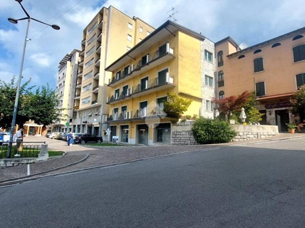 negozio in vendita a Lumezzane in zona San Sebastiano