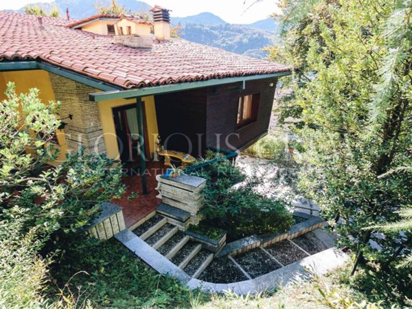 casa indipendente in vendita a Lumezzane in zona Sant'Apollonio