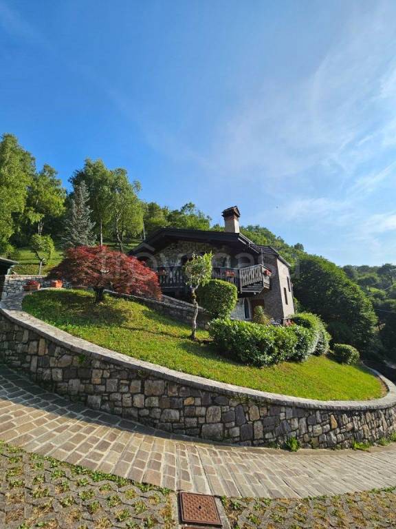 casa indipendente in vendita a Lumezzane in zona San Sebastiano