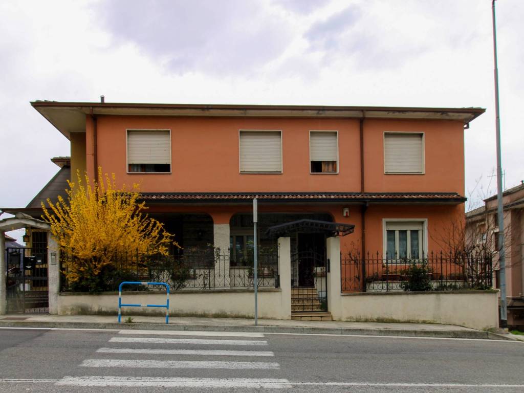 casa indipendente in vendita a Lumezzane in zona San Sebastiano